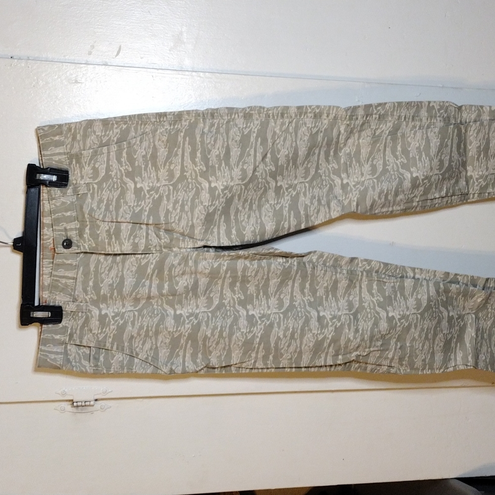 Dockers alpha slim tigerstripe khaki pants men's size 29x30